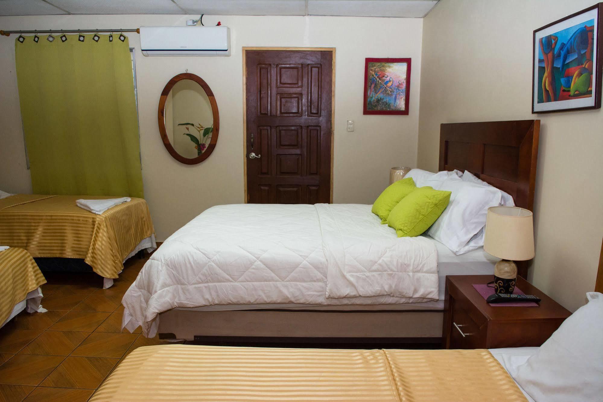 Hostal Casa Los Espinoza Managua Exterior foto